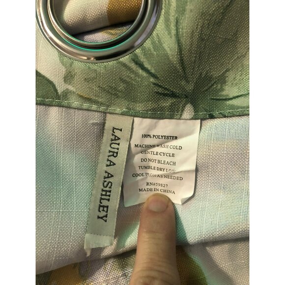 Laura Ashley Floral Grommet Curtain Panels set of Two 62" Long - Picture 4 of 4